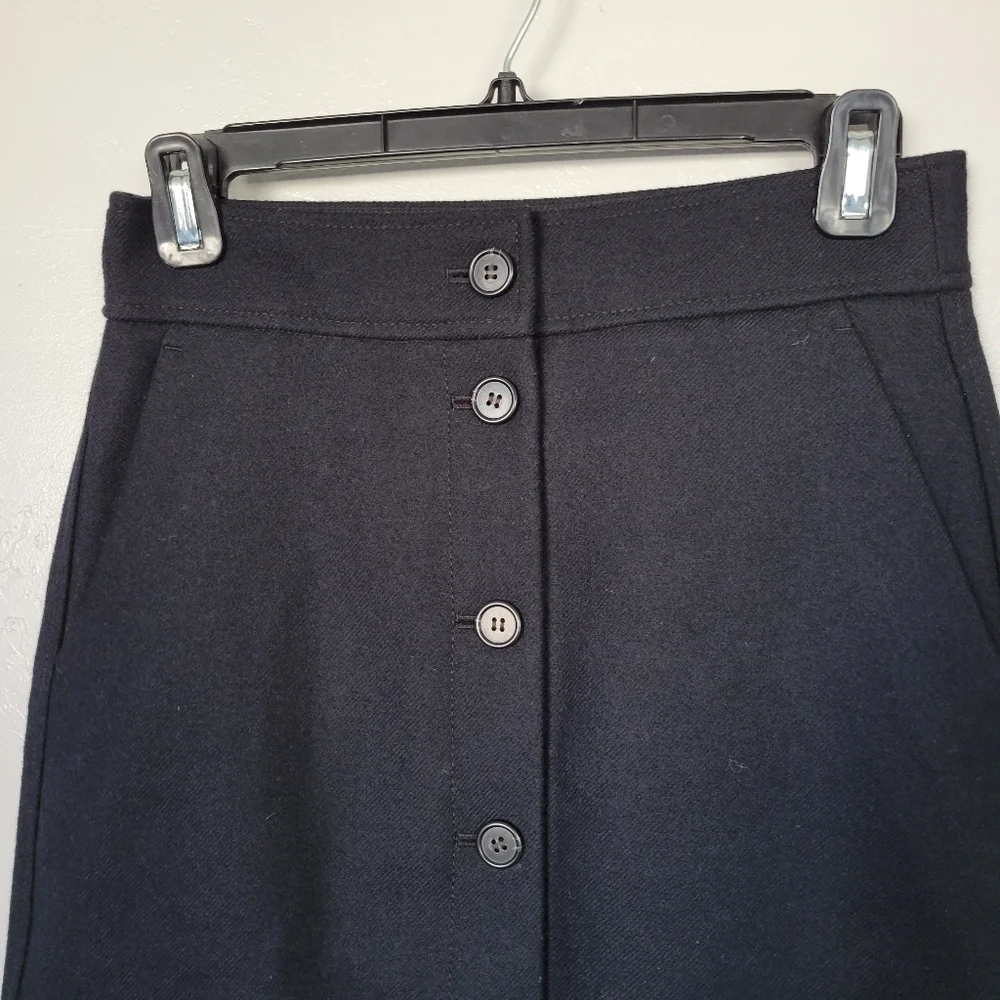 J.Crew 100% Wool Black Skirt Button Front Size 0 Winter Business Wear Workwear